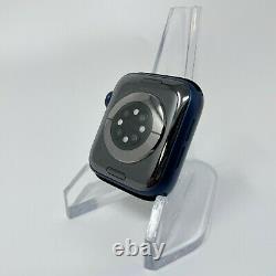 Apple Watch Series 6 Cellular Blue Aluminium 40mm Avec Navy Blue Sport Band Bon